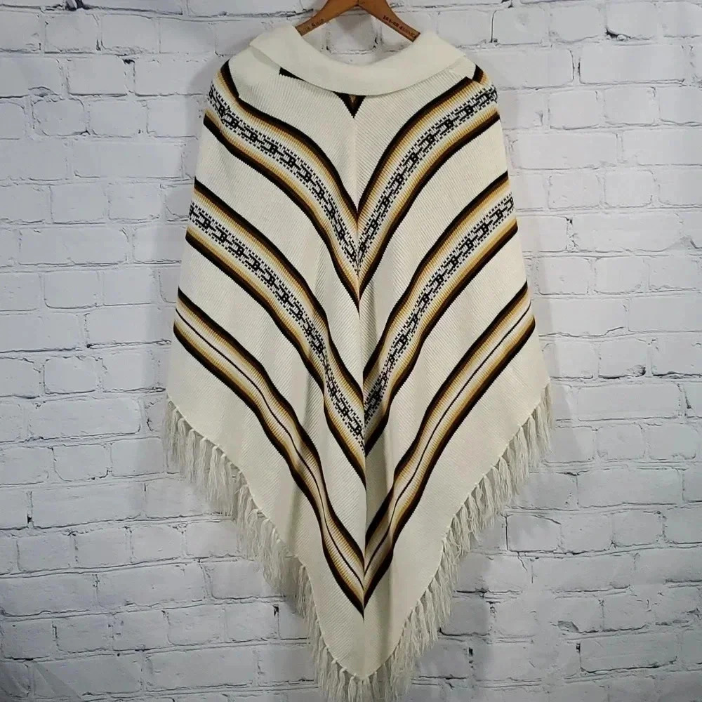 Vtg 70s Ethnic Fringed Mexican Boho Hippie Poncho Sweater Cape Jacket Blanket - Picture 7 of 10
